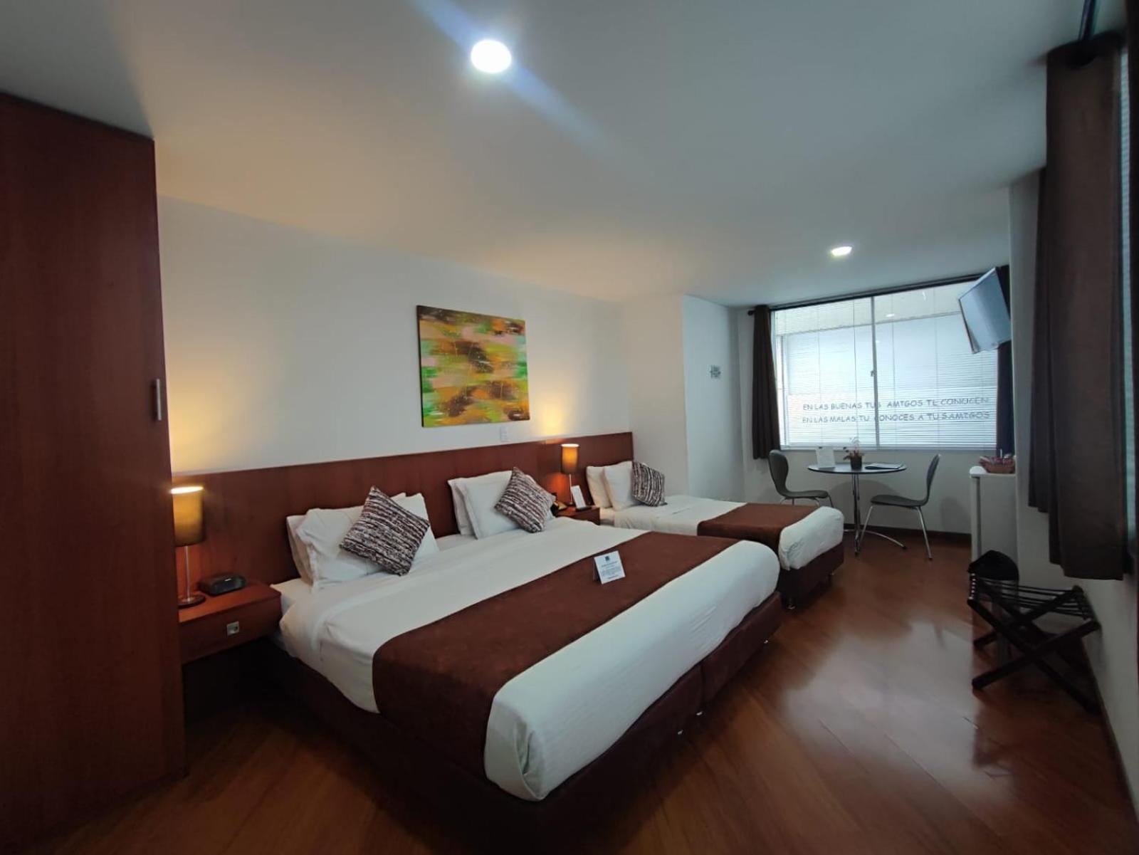 Hotel Casa Galvez Manizales Exteriör bild