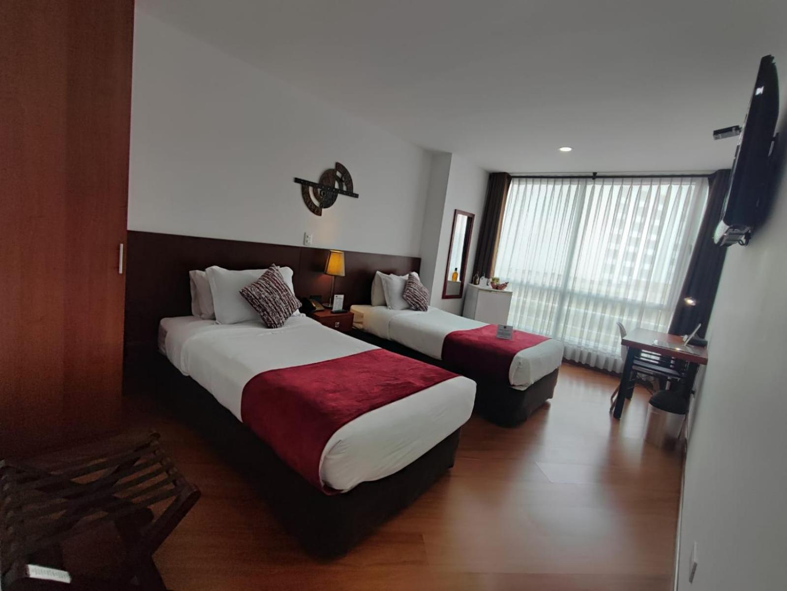 Hotel Casa Galvez Manizales Exteriör bild